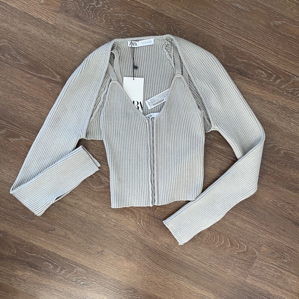 ZARA KNIT ARM WARMER SWEATER